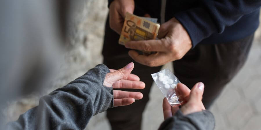 El delito de tráfico de drogas explicado