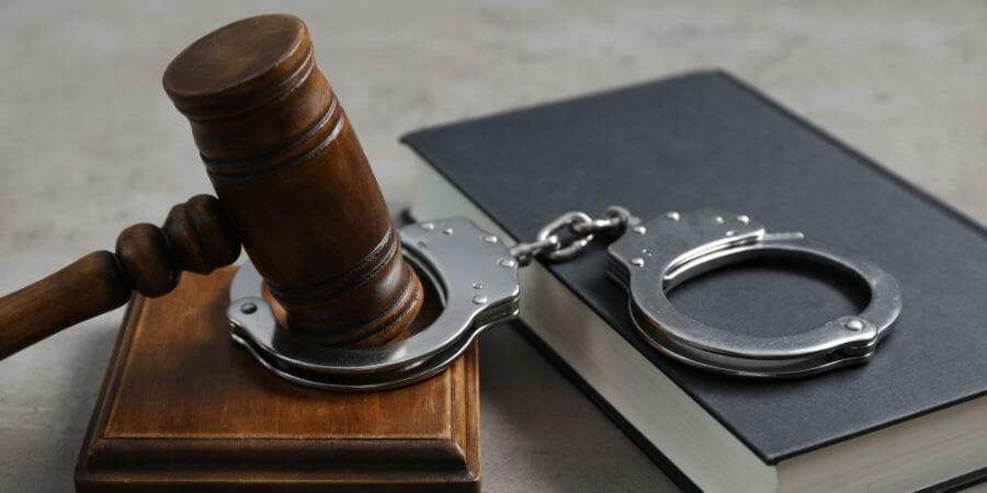Delitos contra la integridad moral